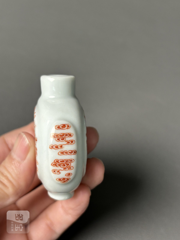清道光 粉彩龙纹鼻烟壶两只 - 图12